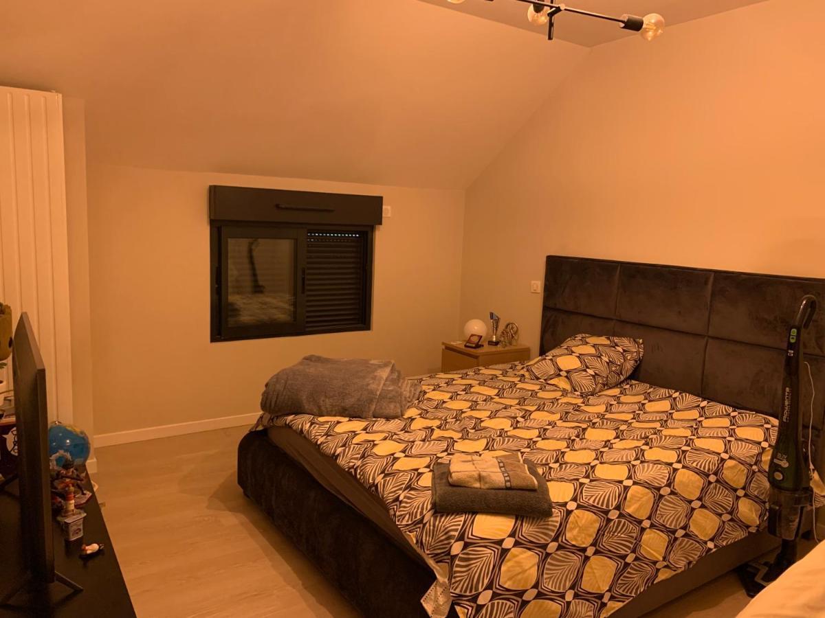 Charme Moderne Bed & Breakfast Le Val-Saint-Germain Ngoại thất bức ảnh